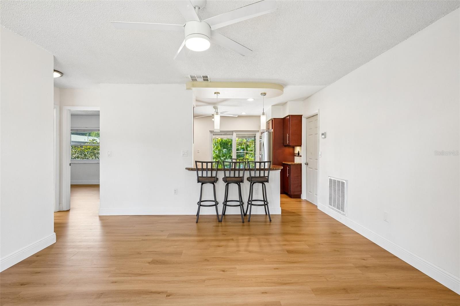 4100 45TH AVENUE N, St Petersburg, FL 33714