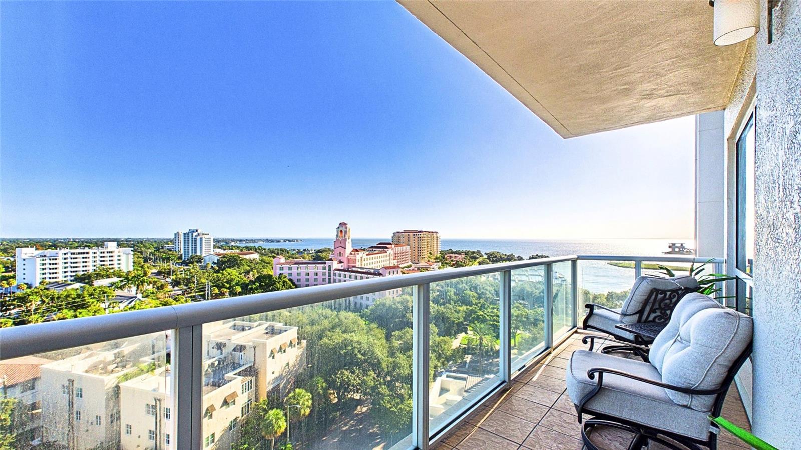 400 BEACH DRIVE NE, #1101, St Petersburg, FL 33701