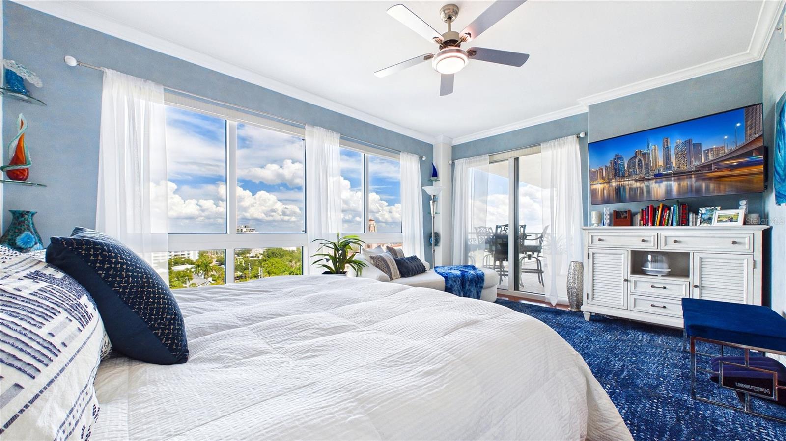 400 BEACH DRIVE NE, #1101, St Petersburg, FL 33701