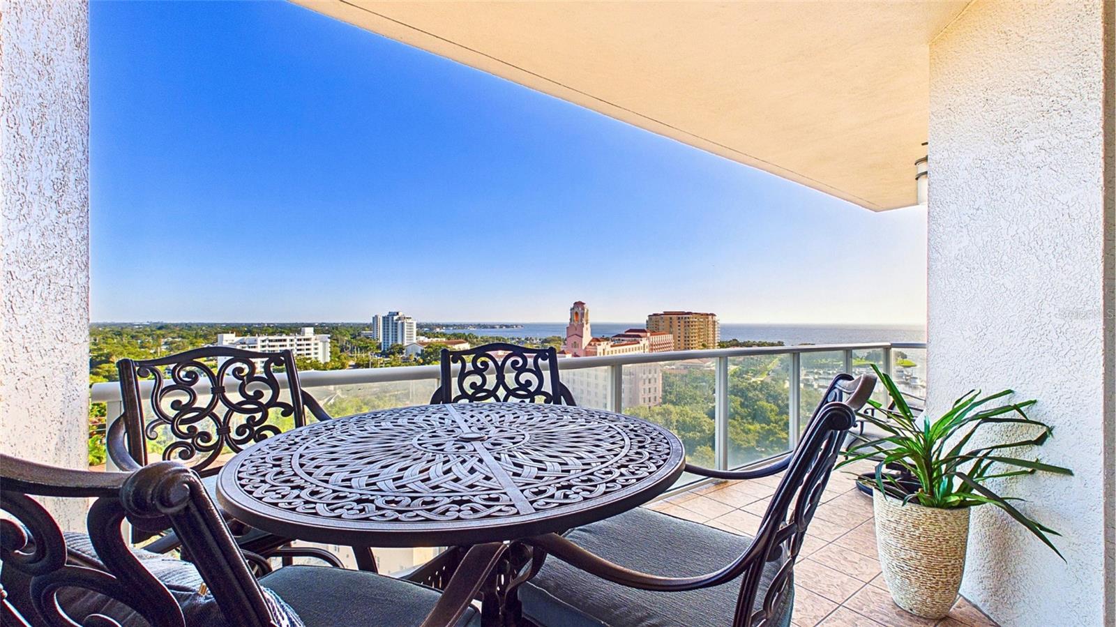 400 BEACH DRIVE NE, #1101, St Petersburg, FL 33701 400 BEACH DRIVE NE, #1101, St Petersburg, FL 33701