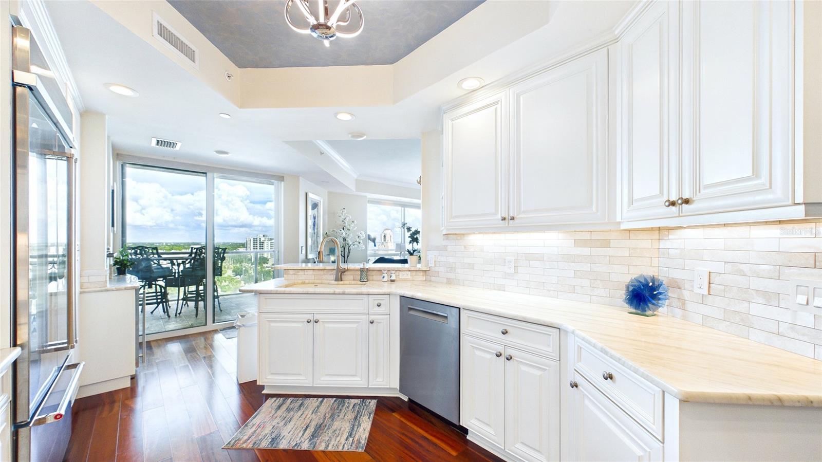 400 BEACH DRIVE NE, #1101, St Petersburg, FL 33701
