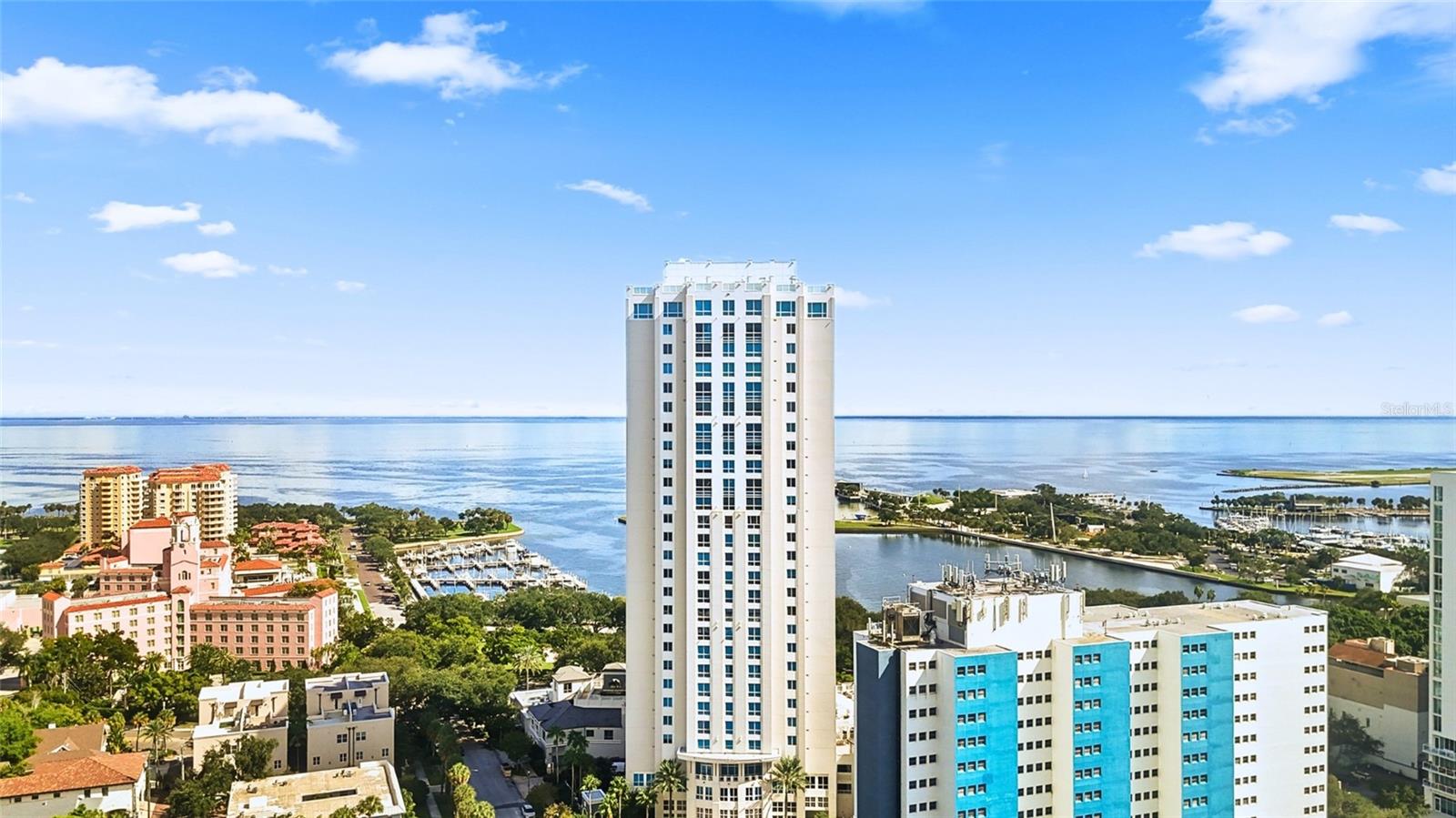 400 BEACH DRIVE NE, #1101, St Petersburg, FL 33701