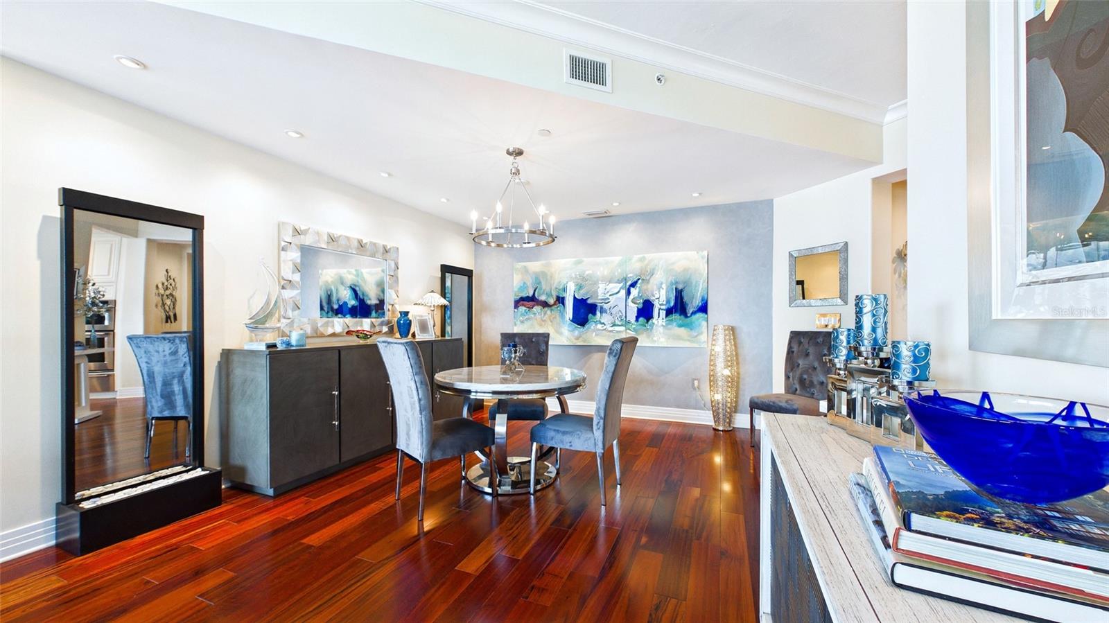 400 BEACH DRIVE NE, #1101, St Petersburg, FL 33701