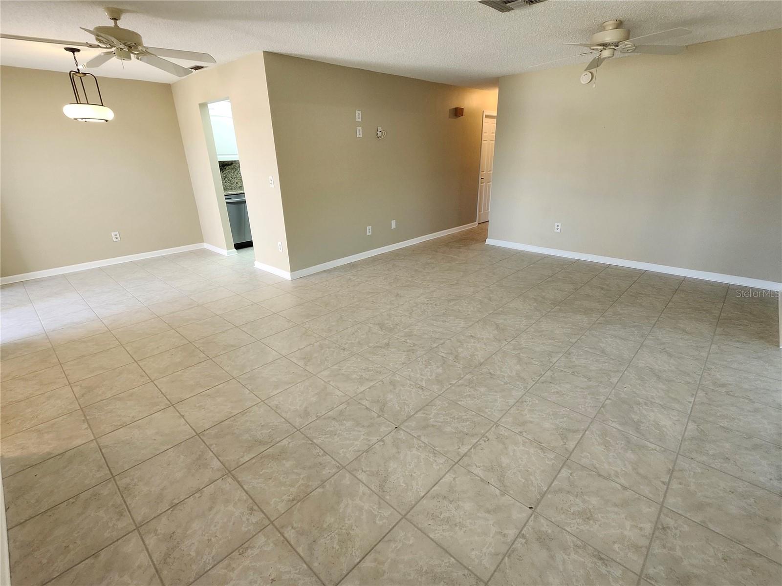 1418 14TH CIRCLE SE, Largo, FL 33771