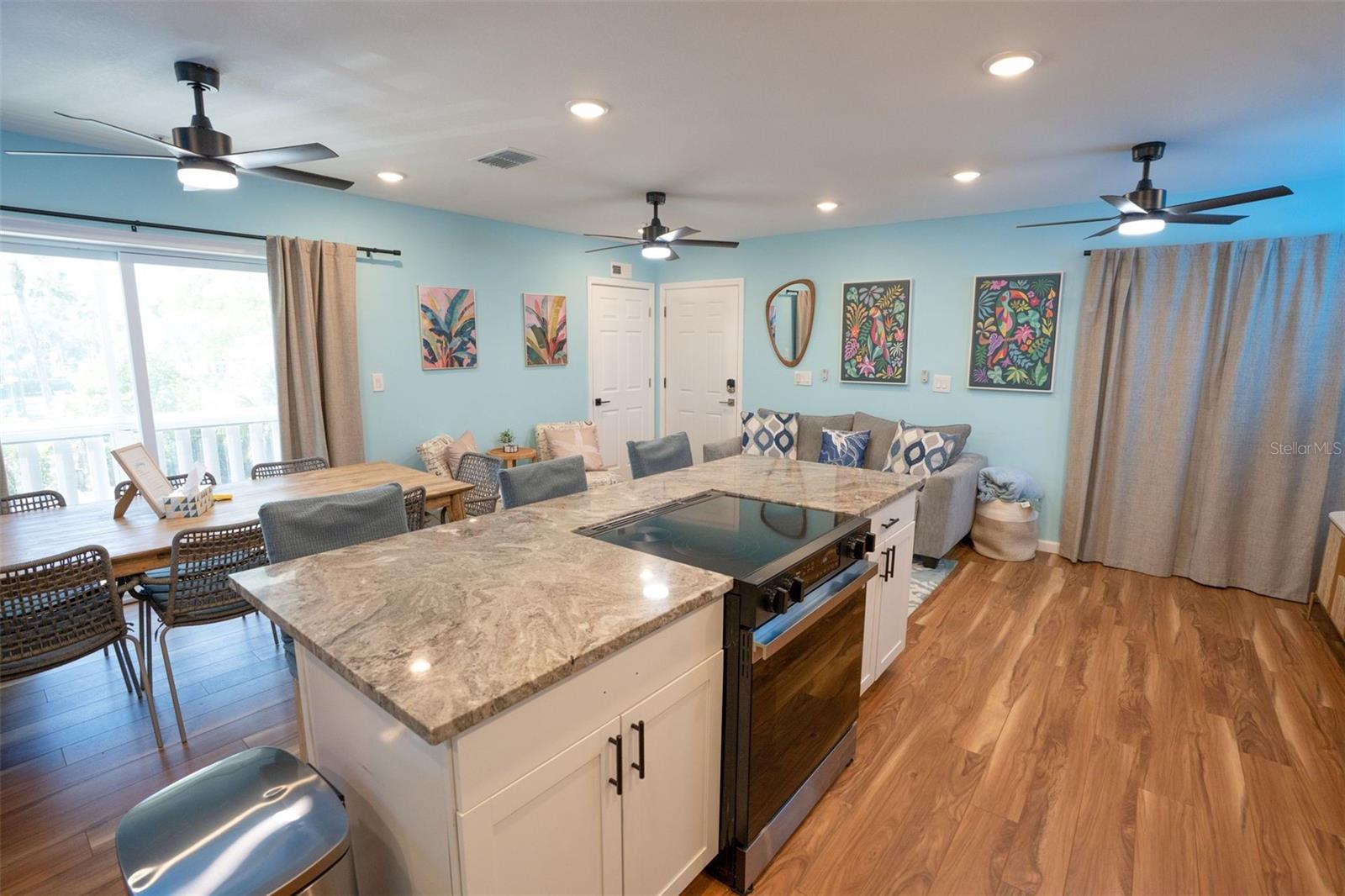 2704 49TH AVENUE W, Bradenton, FL 34207