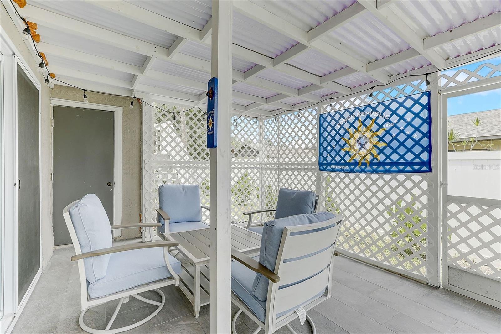2704 49TH AVENUE W, Bradenton, FL 34207
