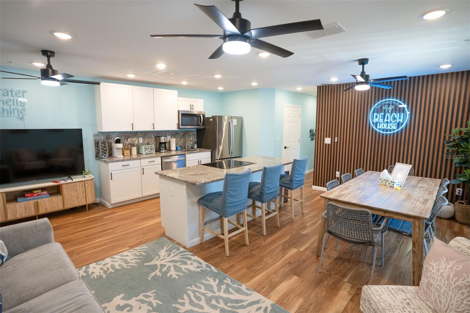 2704 49TH AVENUE W, Bradenton, FL 34207