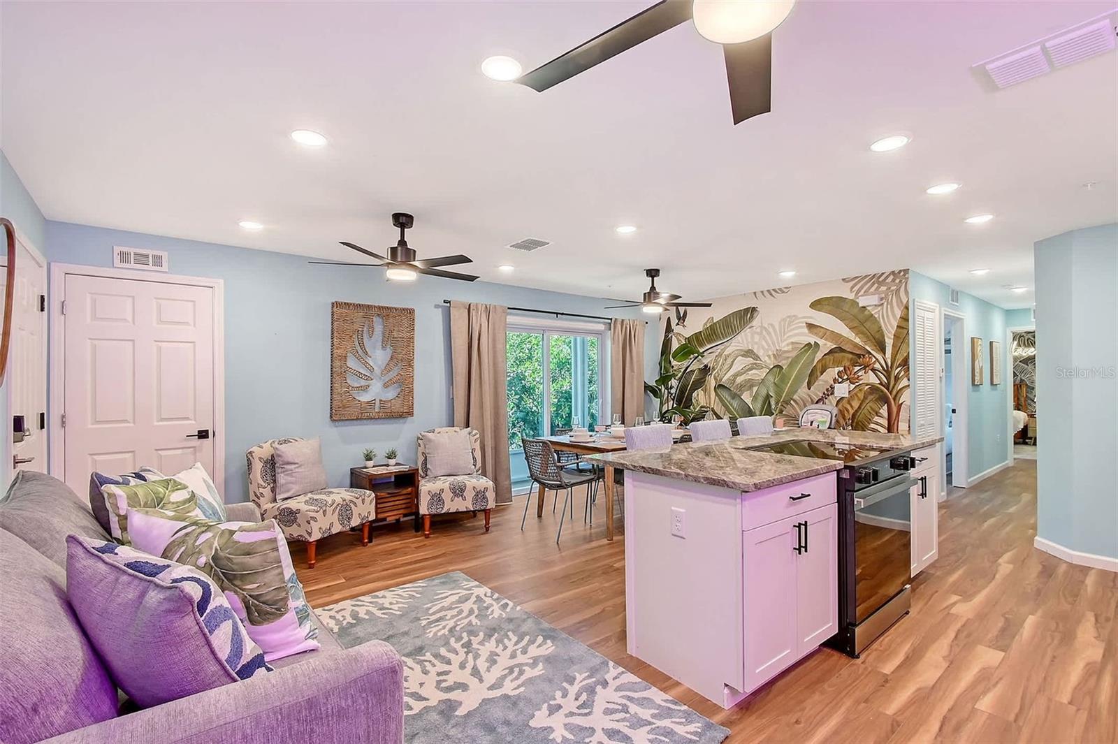 2704 49TH AVENUE W, Bradenton, FL 34207 2704 49TH AVENUE W, Bradenton, FL 34207