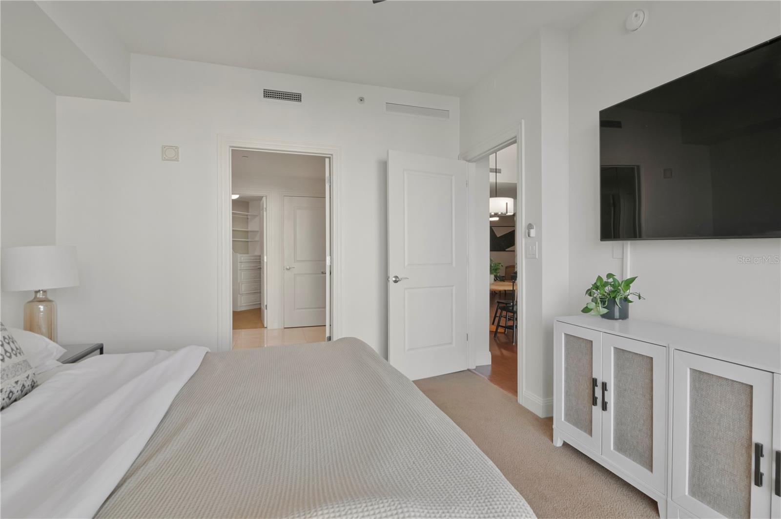 450 KNIGHTS RUN AVENUE, #803, Tampa, FL 33602