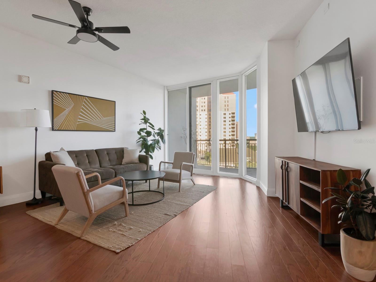 450 KNIGHTS RUN AVENUE, #803, Tampa, FL 33602