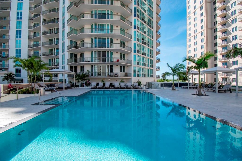 450 KNIGHTS RUN AVENUE, #803, Tampa, FL 33602