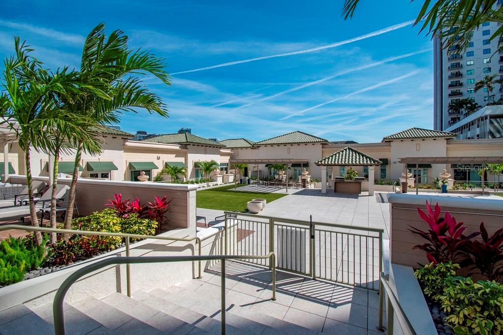 450 KNIGHTS RUN AVENUE, #803, Tampa, FL 33602