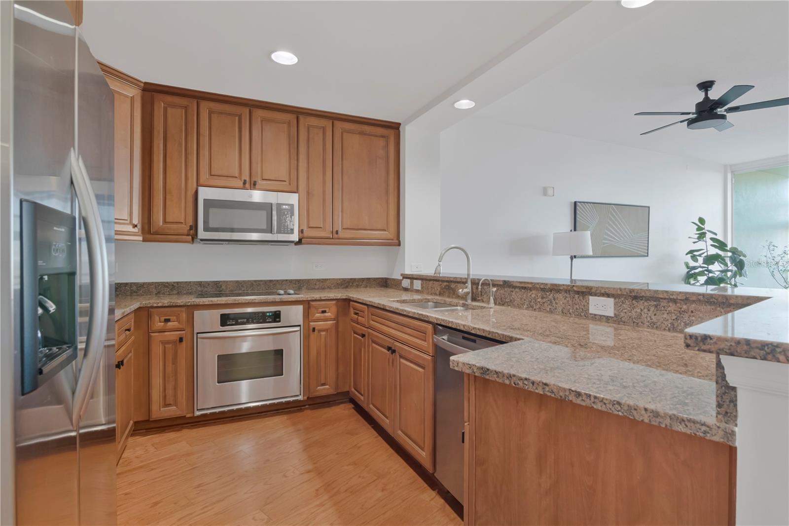 450 KNIGHTS RUN AVENUE, #803, Tampa, FL 33602