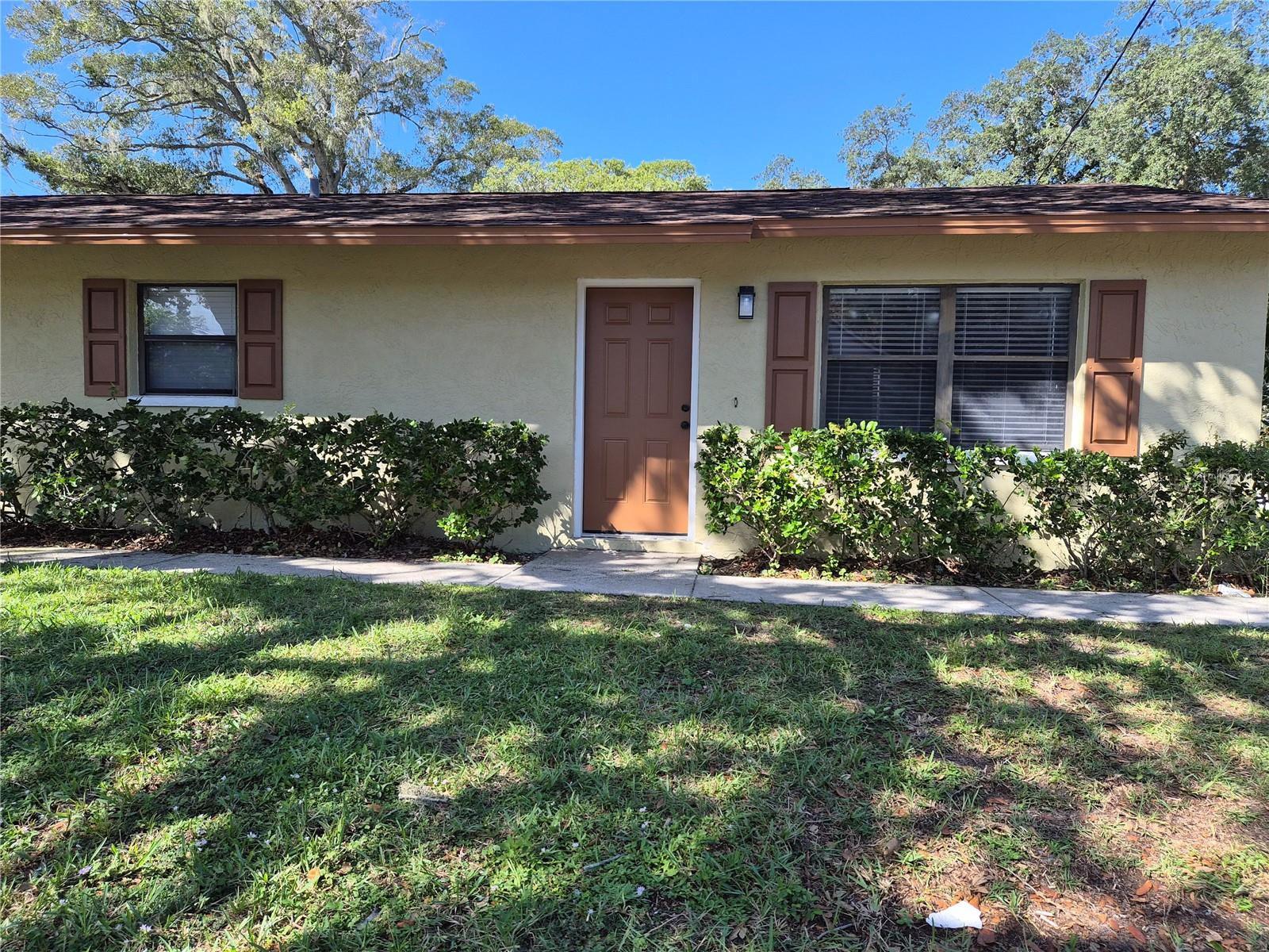 402 WOODROW AVENUE NW, #B, Largo, FL 33770 402 WOODROW AVENUE NW, #B, Largo, FL 33770
