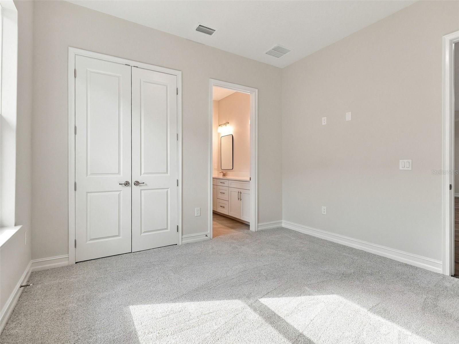 3970 SOUTHERN VALLEY LOOP, Brooksville, FL 34601