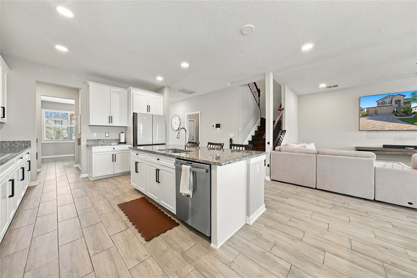 4904 EAGLE ROCK DRIVE, Wimauma, FL 33598