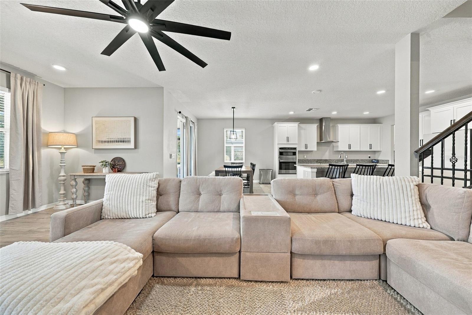 4904 EAGLE ROCK DRIVE, Wimauma, FL 33598