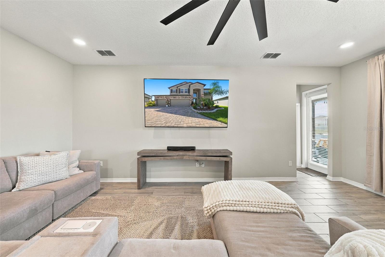4904 EAGLE ROCK DRIVE, Wimauma, FL 33598
