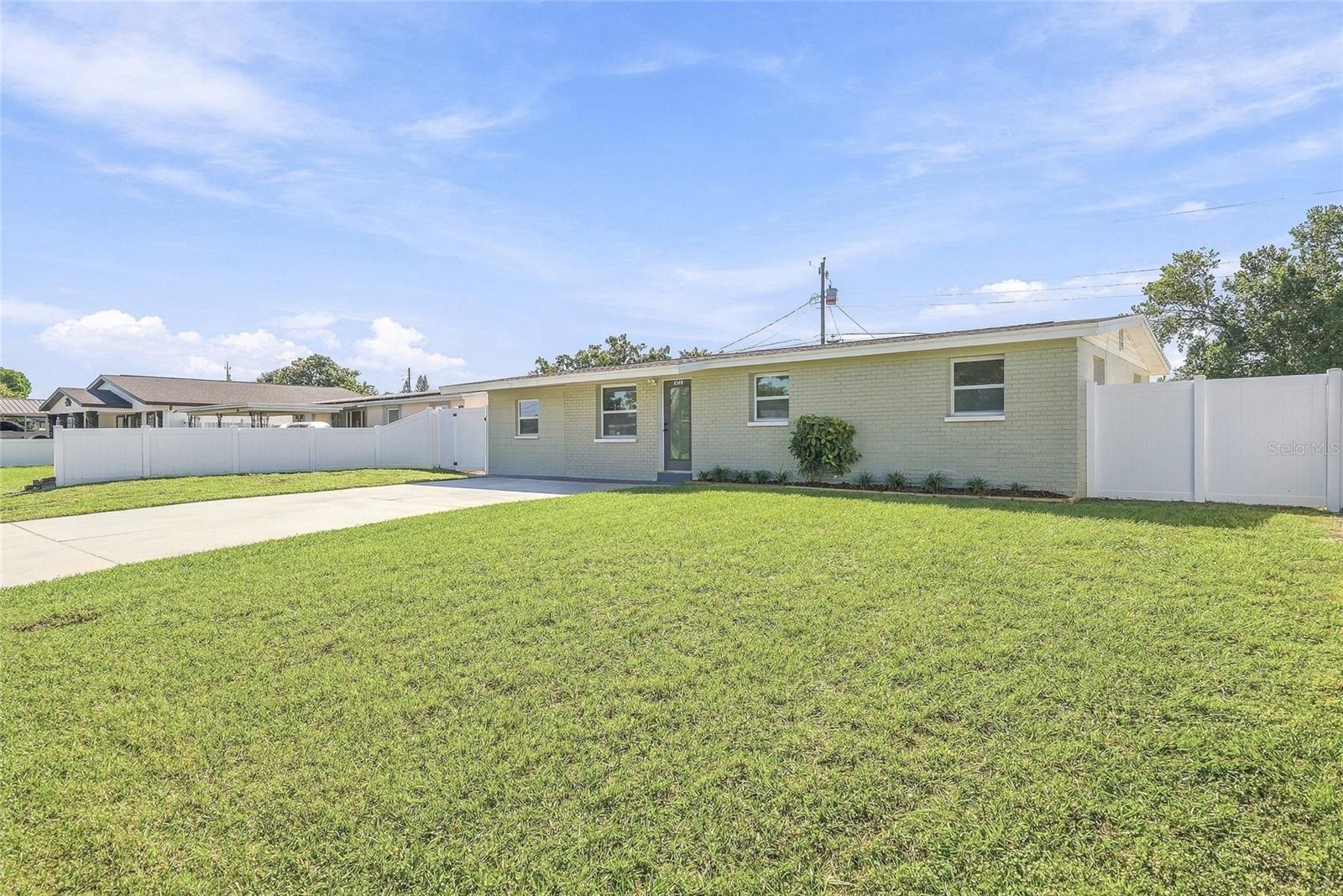 4544 W MINNEHAHA STREET, Tampa, FL 33614