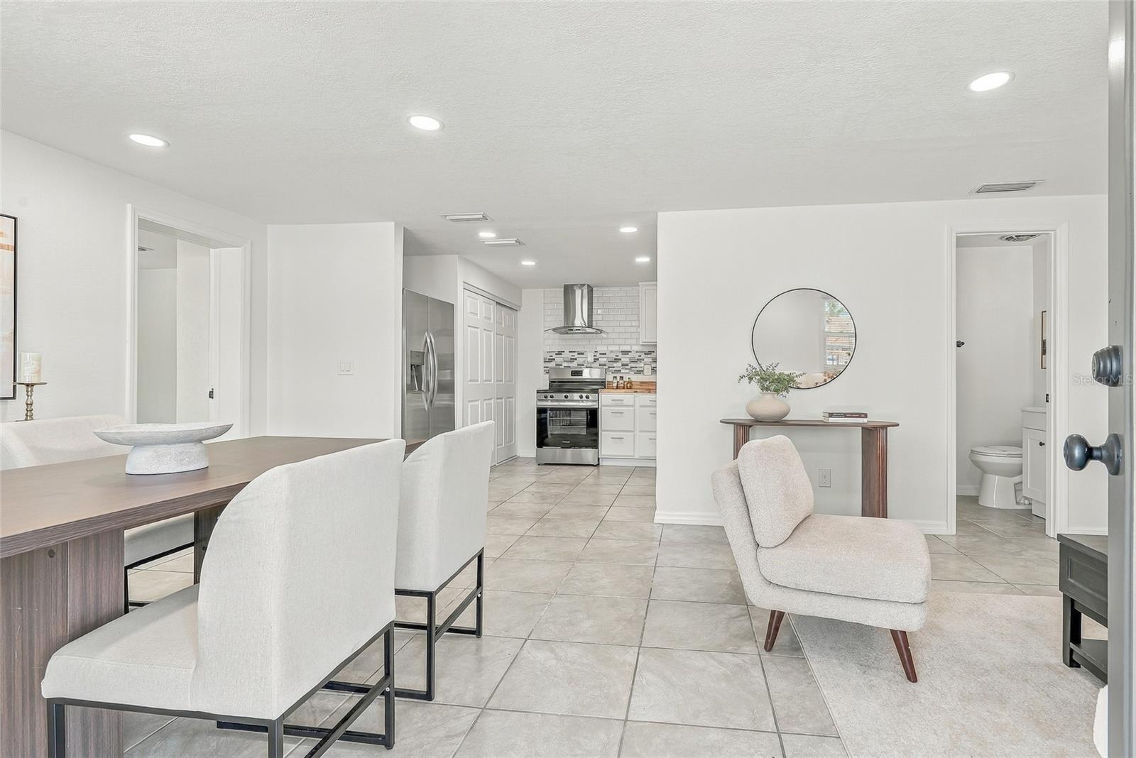 4544 W MINNEHAHA STREET, Tampa, FL 33614