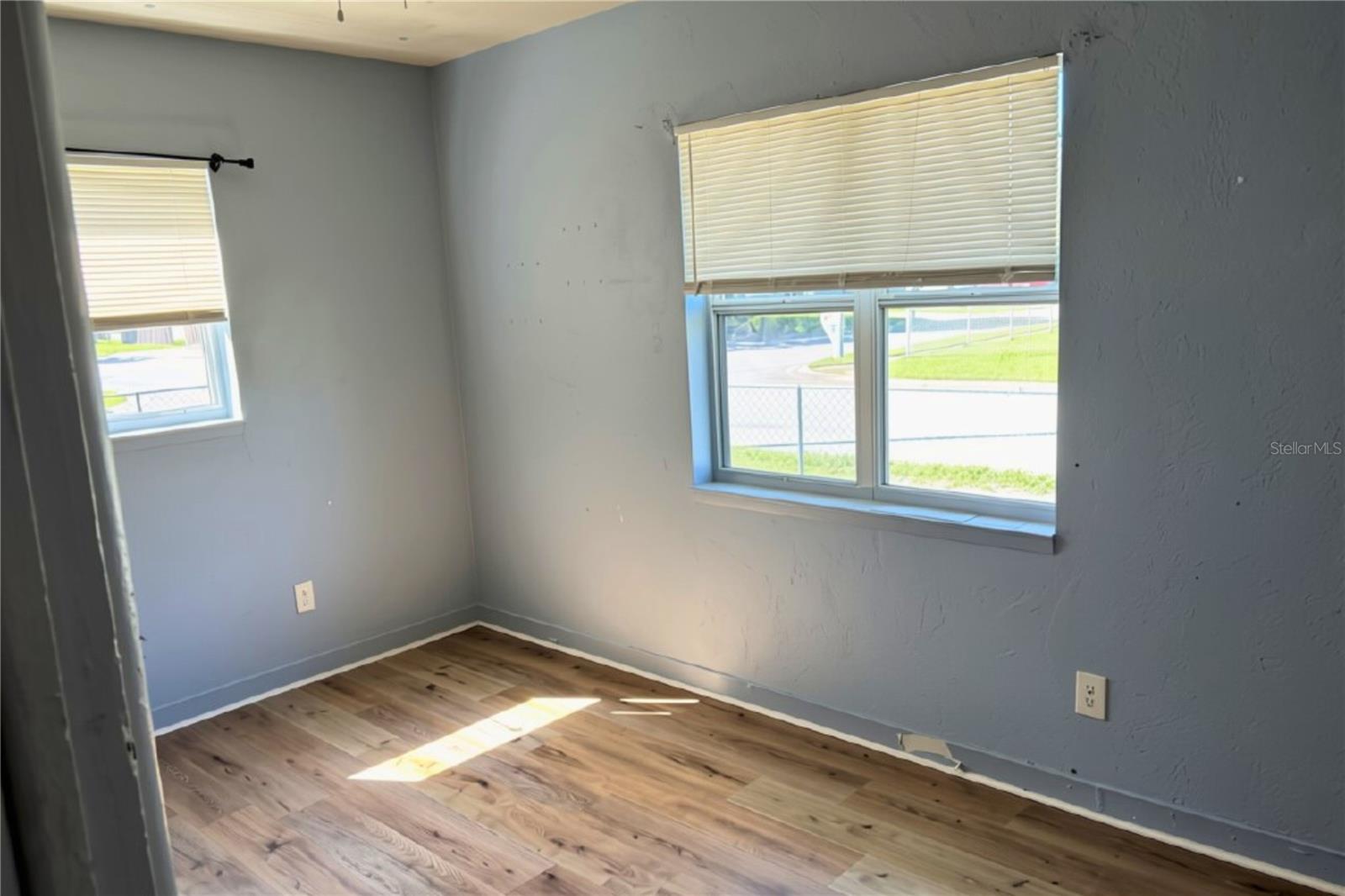 1320 51ST STREET S, Gulfport, FL 33707