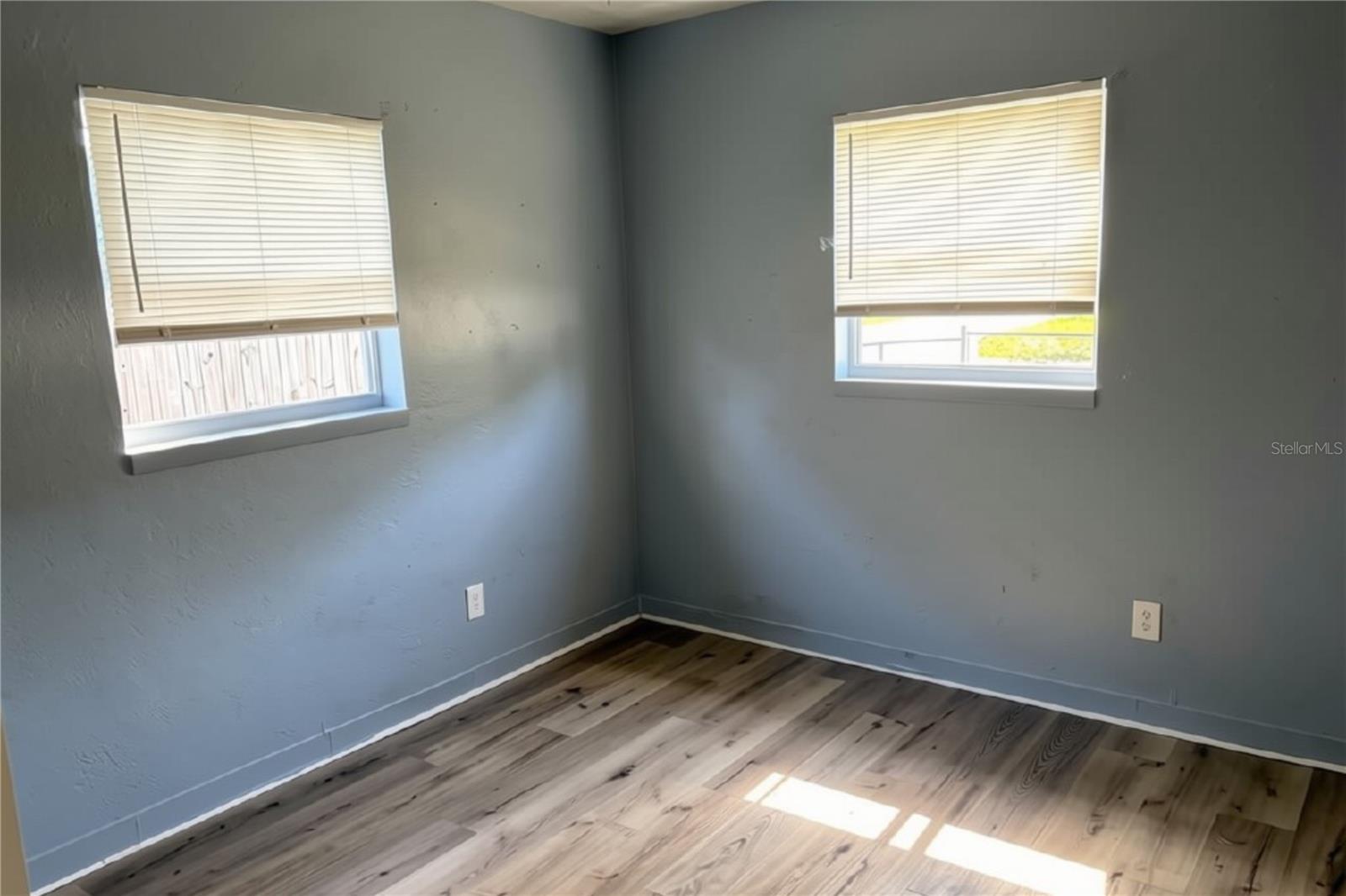 1320 51ST STREET S, Gulfport, FL 33707
