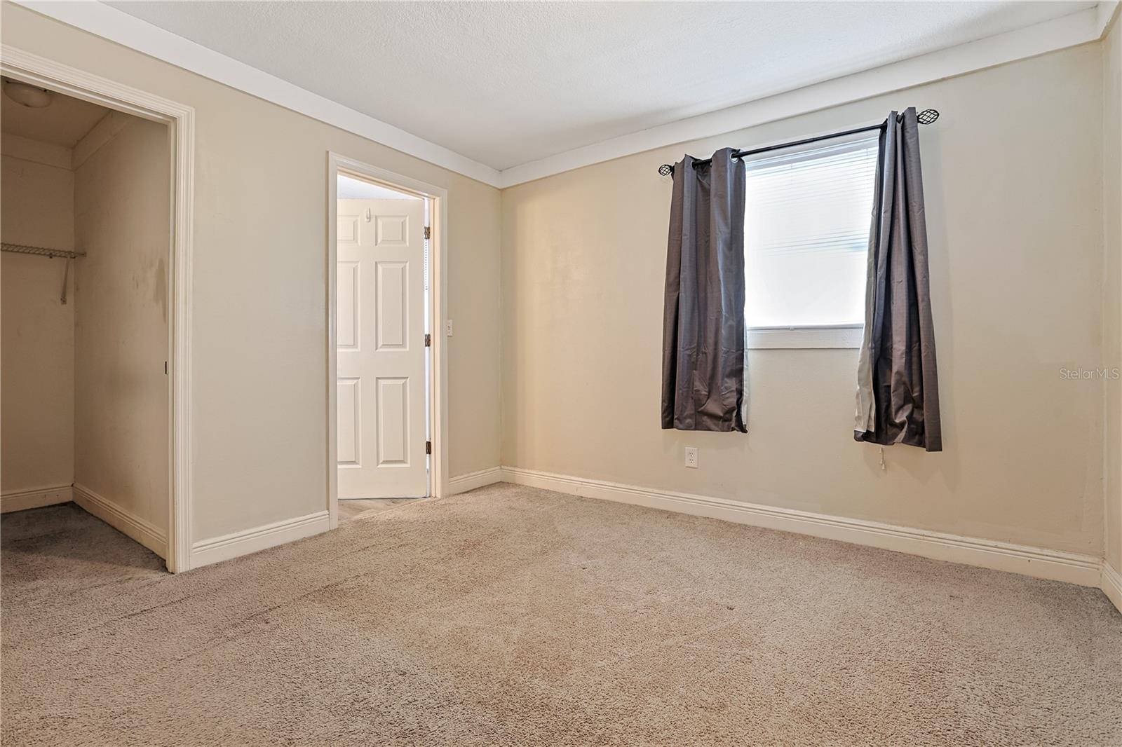 14902 PINECREST ROAD, Tampa, FL 33613