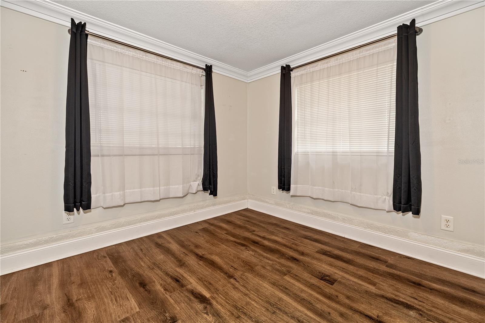 14902 PINECREST ROAD, Tampa, FL 33613