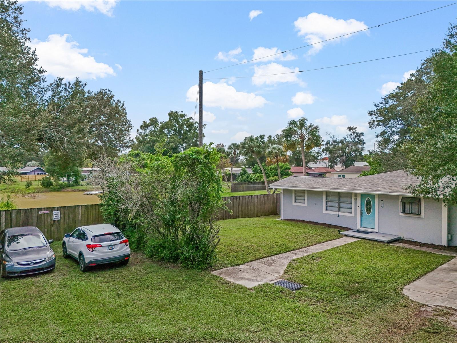 14902 PINECREST ROAD, Tampa, FL 33613