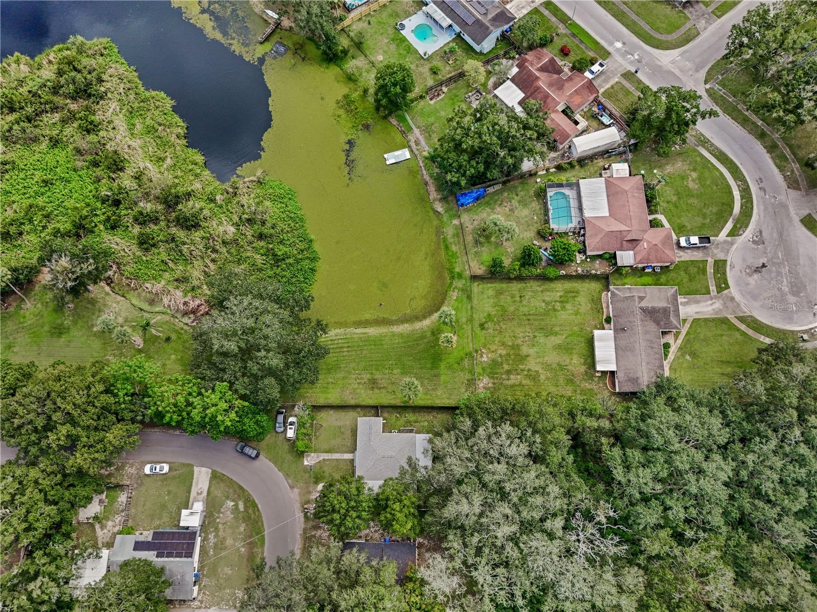 14902 PINECREST ROAD, Tampa, FL 33613
