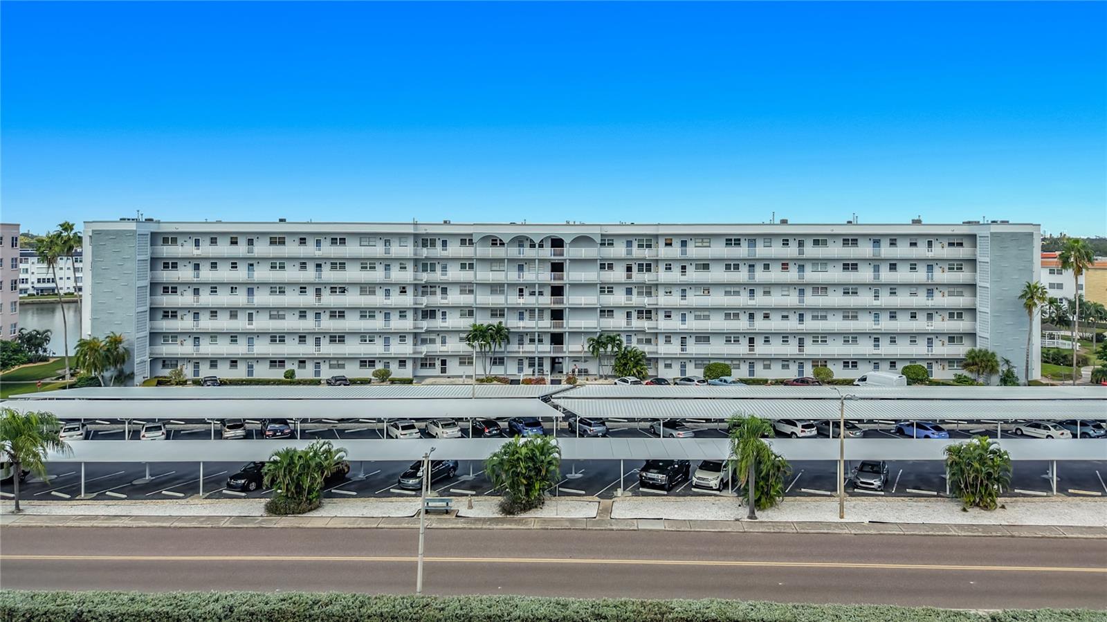 5925 SHORE BOULEVARD S, #611, Gulfport, FL 33707