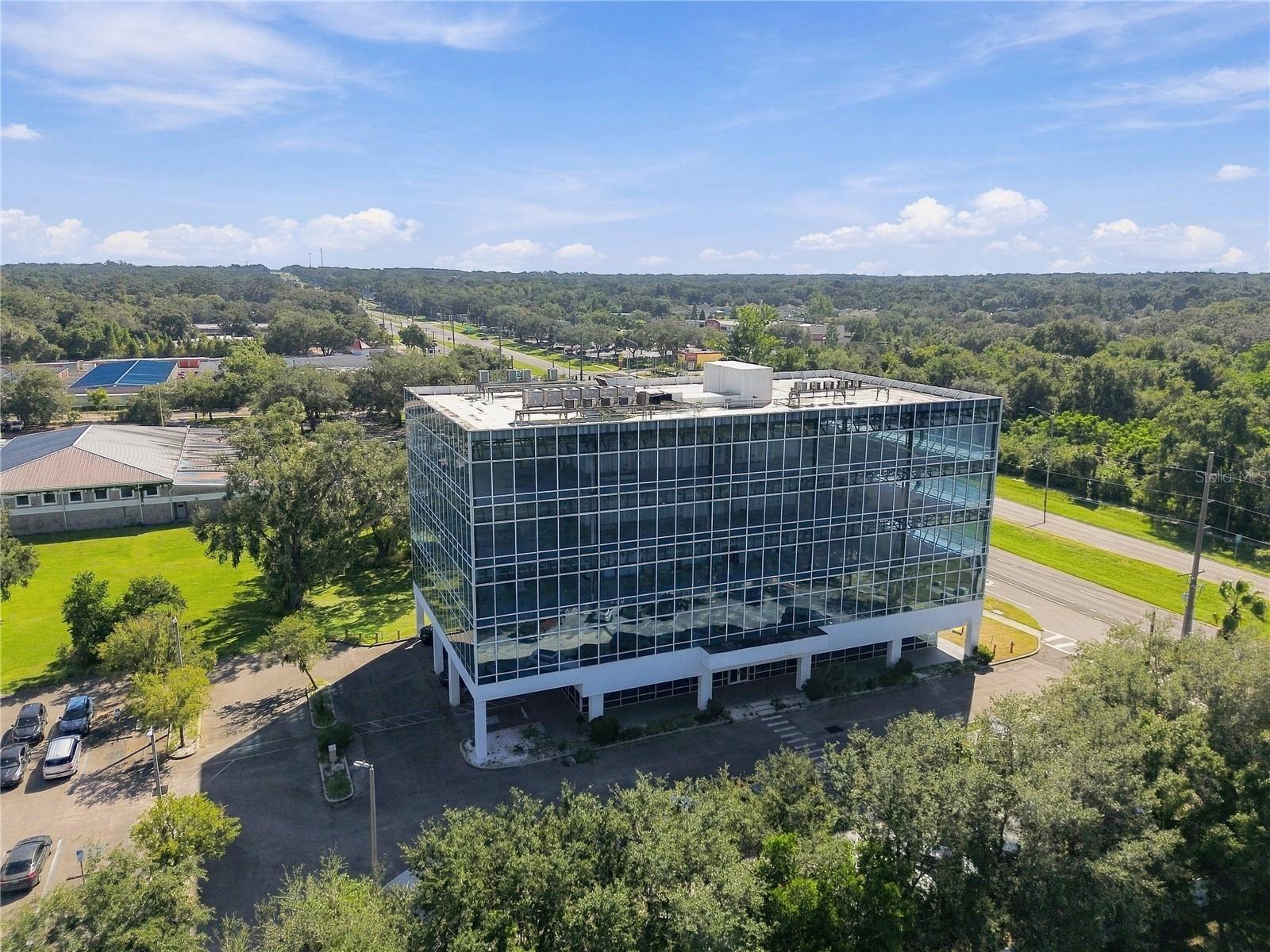 2350 E STATE ROAD 60, Valrico, FL 33594