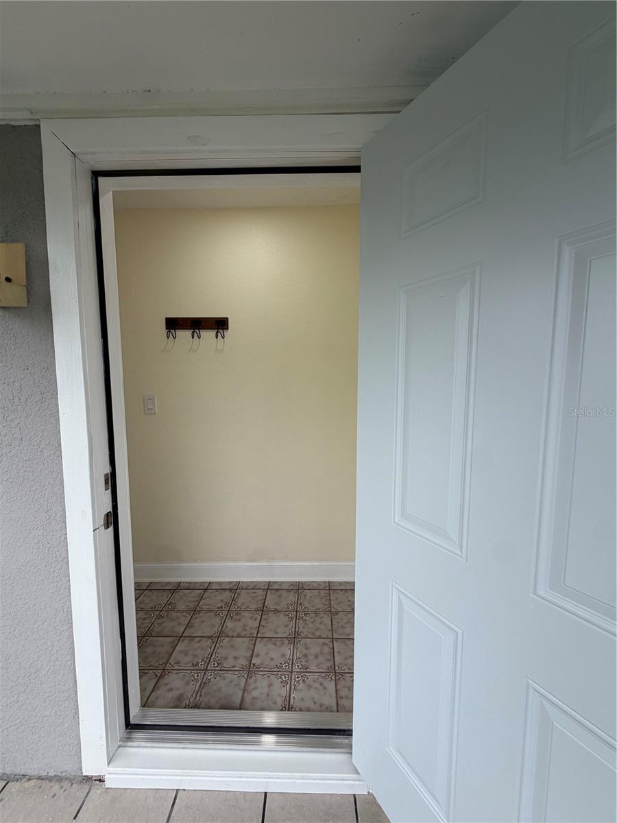 3318 W AILEEN STREET, Tampa, FL 33607