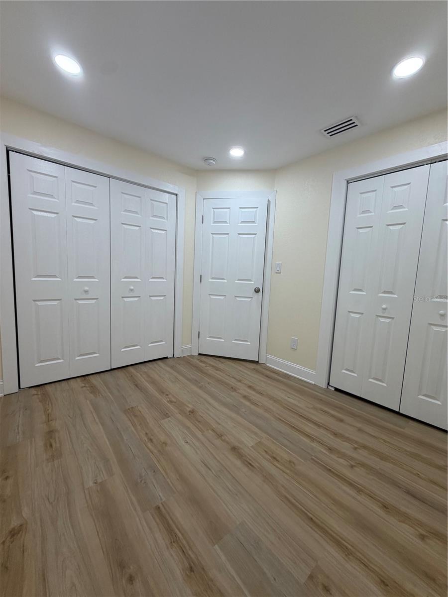 3318 W AILEEN STREET, Tampa, FL 33607