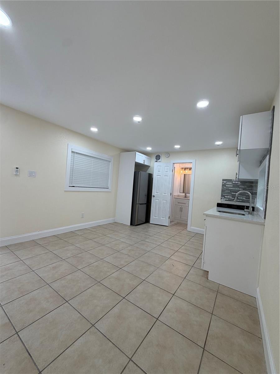 3318 W AILEEN STREET, Tampa, FL 33607