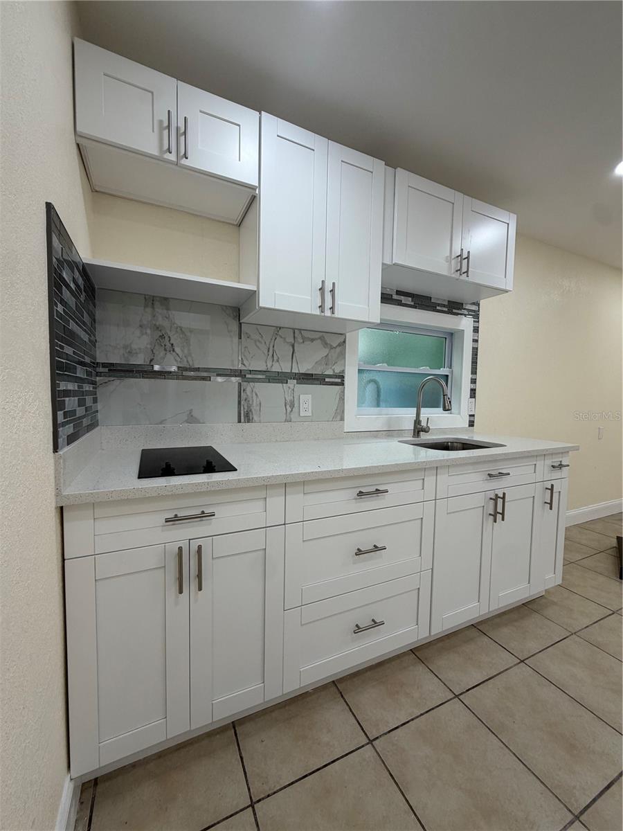 3318 W AILEEN STREET, Tampa, FL 33607
