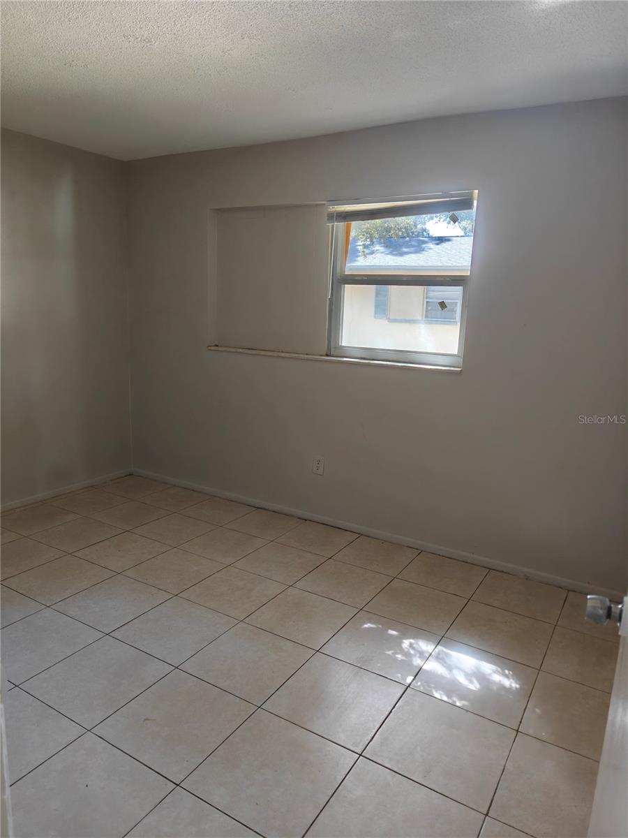 1629 PALM WAY, Largo, FL 33771