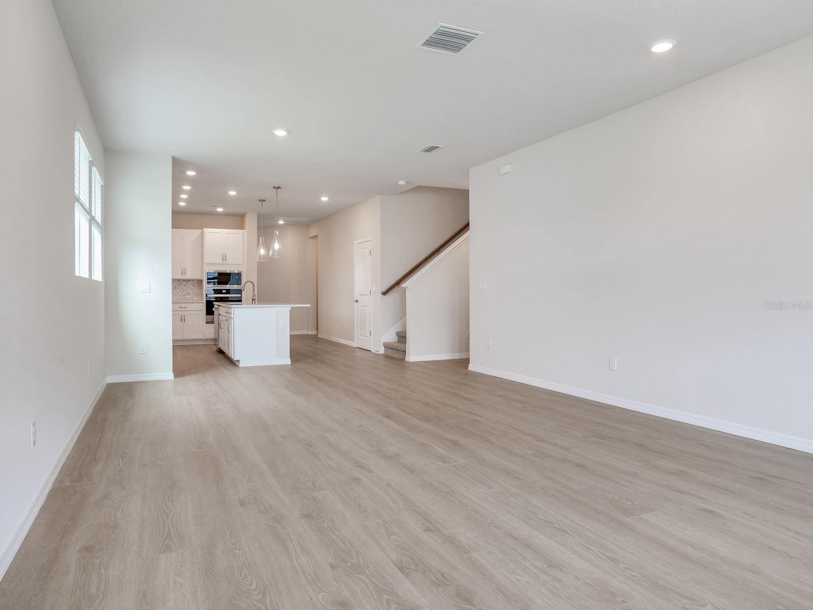 31105 PENDLETON LANDING CIRCLE, Wesley Chapel, FL 33545