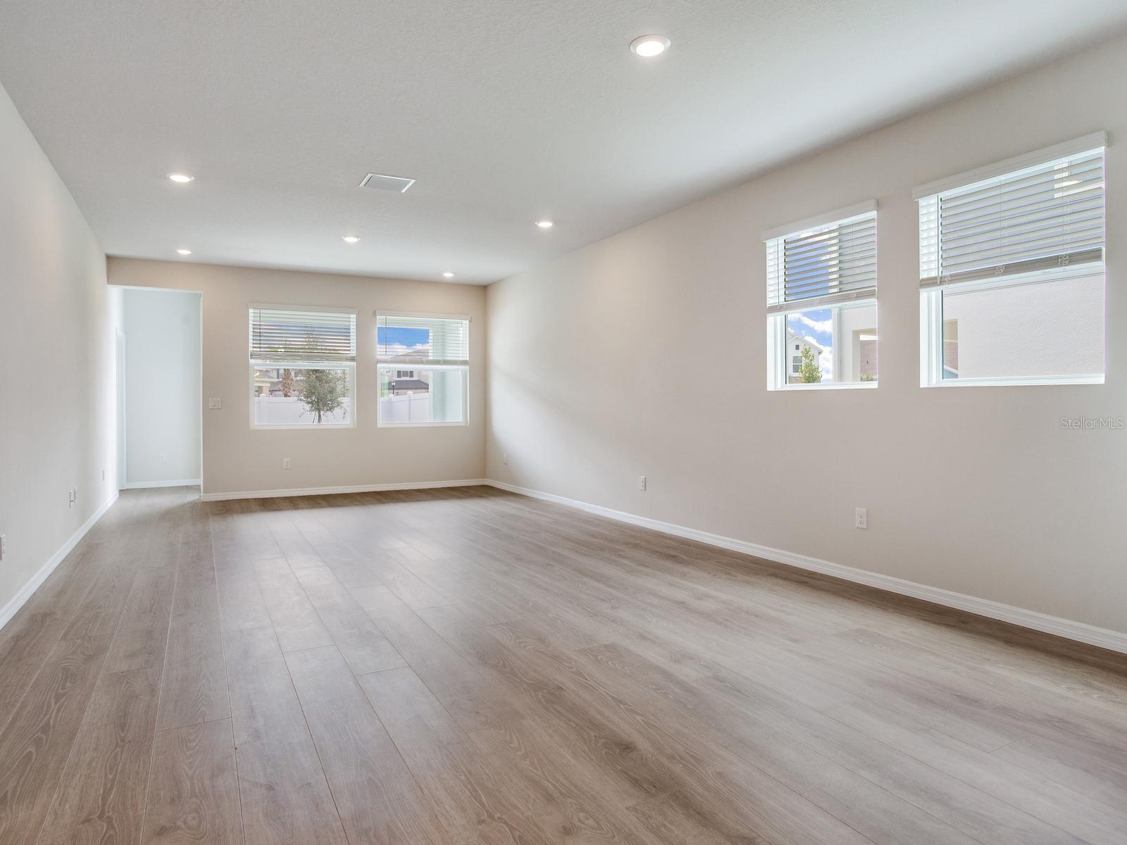 31105 PENDLETON LANDING CIRCLE, Wesley Chapel, FL 33545
