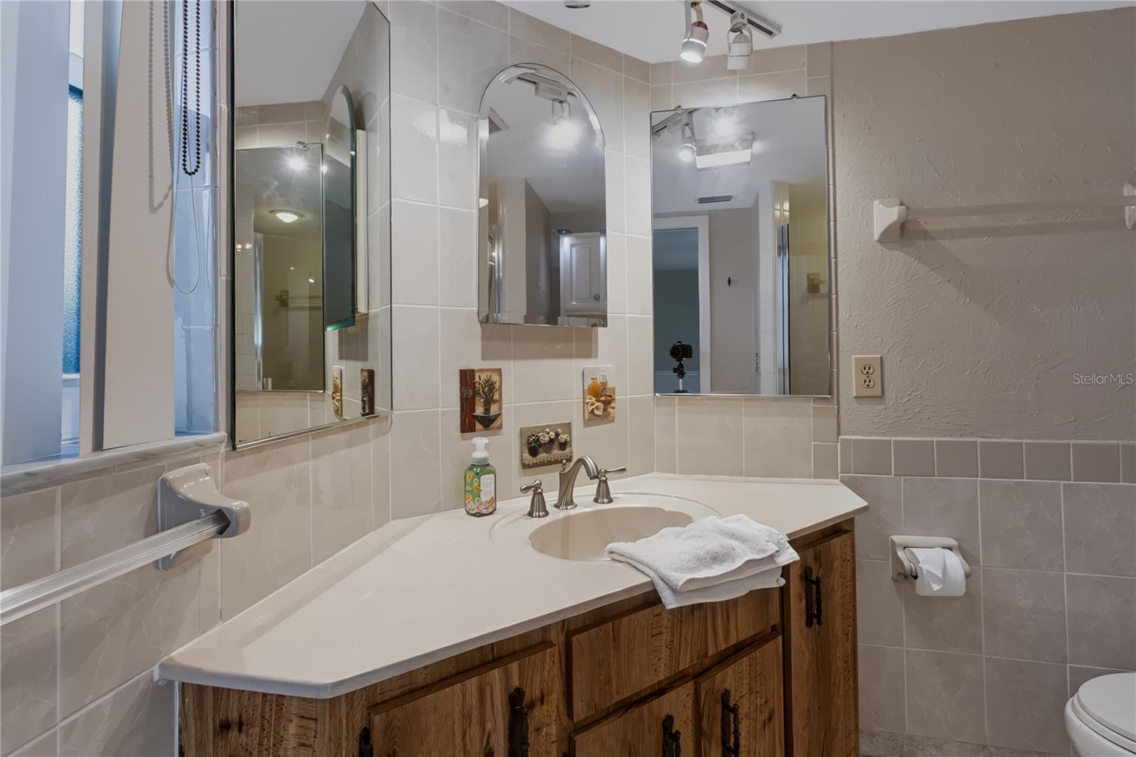 Primary ensuite bathroom