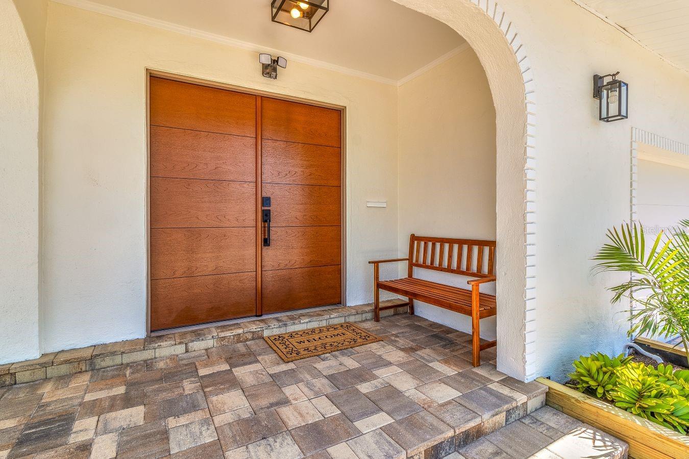451 PALM ISLAND NE, Clearwater Beach, FL 33767