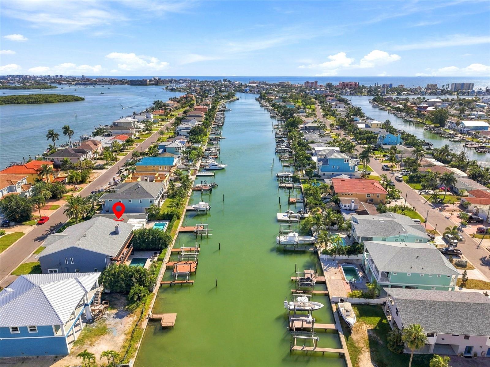 556 JOHNS PASS AVENUE, Madeira Beach, FL 33708