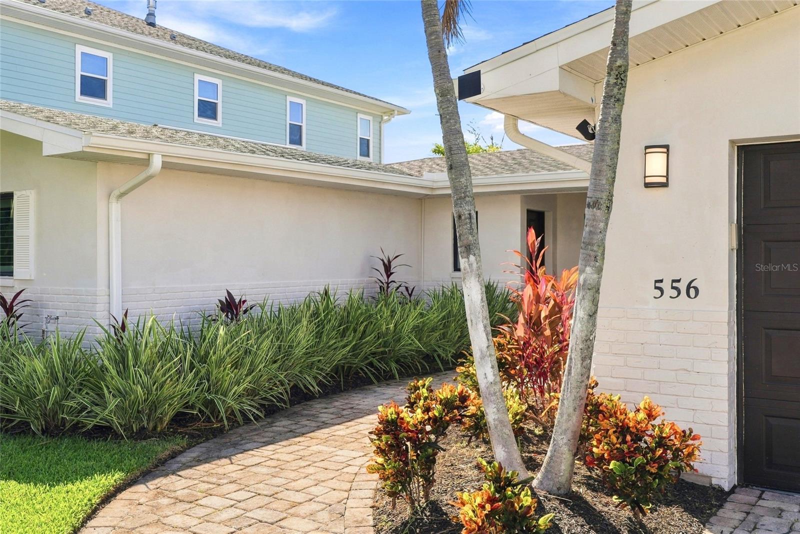 556 JOHNS PASS AVENUE, Madeira Beach, FL 33708