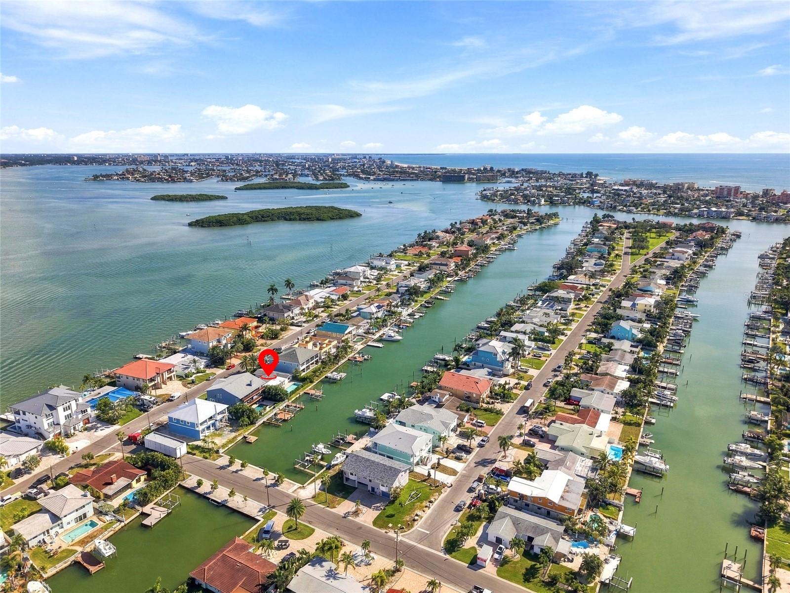 556 JOHNS PASS AVENUE, Madeira Beach, FL 33708