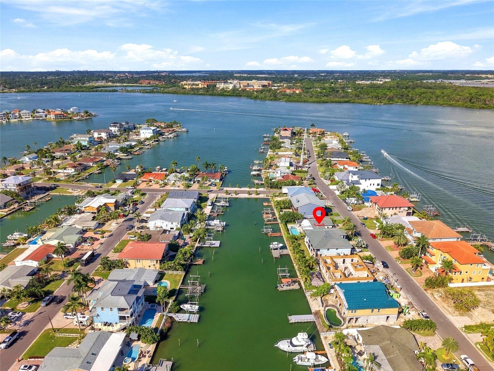 556 JOHNS PASS AVENUE, Madeira Beach, FL 33708