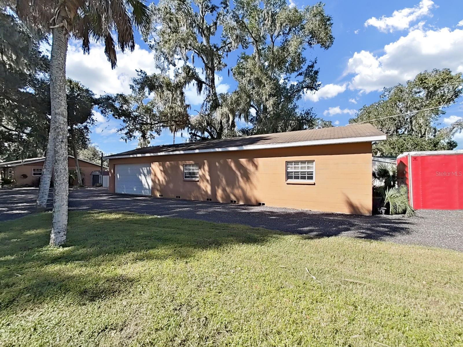Huge Detached Garage
