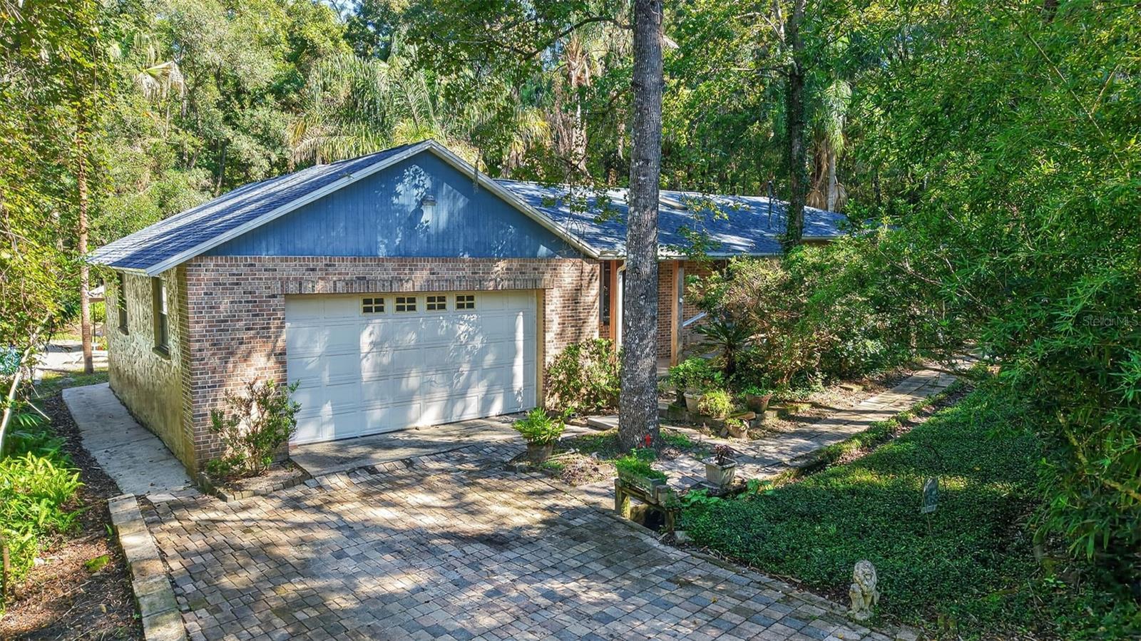2321 SPRING LAKE HIGHWAY, Brooksville, FL 34602