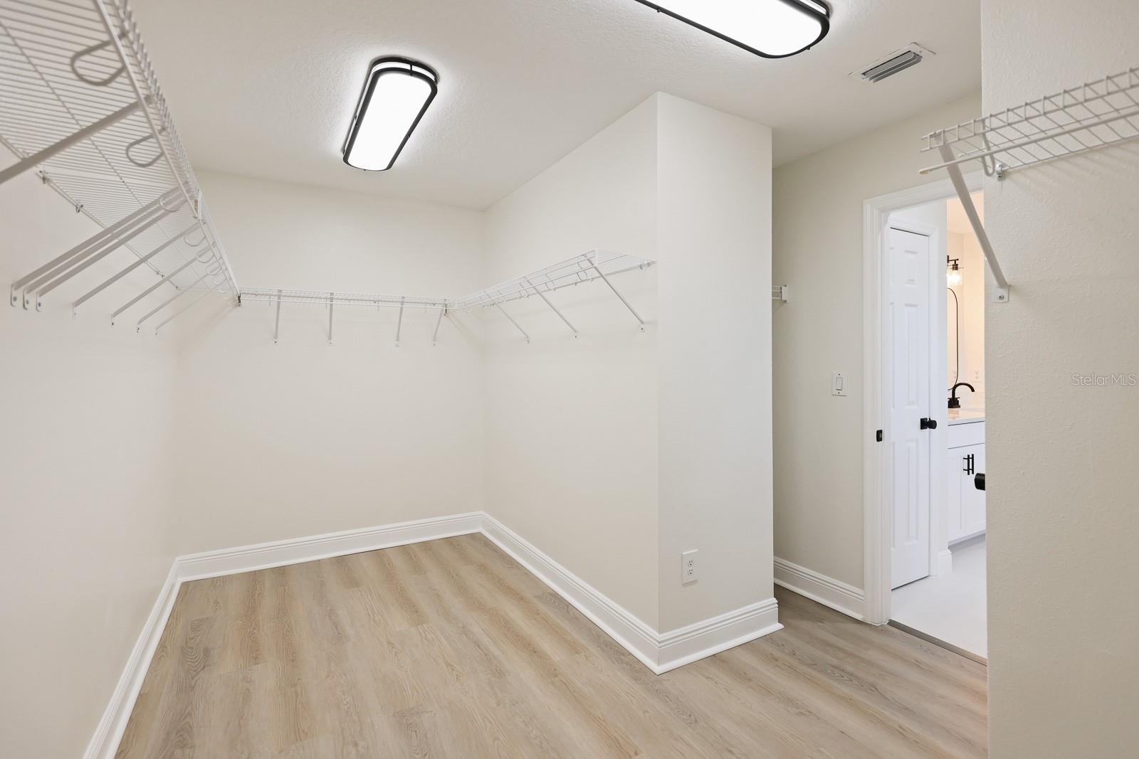 12633 SHETLAND WALK DRIVE, Lithia, FL 33547