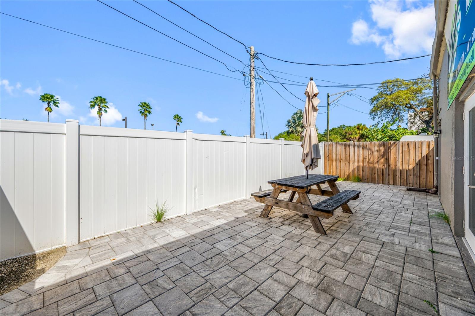 710 1ST AVENUE SW, Largo, FL 33770