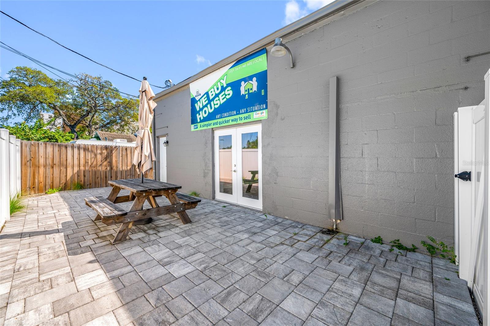 710 1ST AVENUE SW, Largo, FL 33770